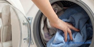 Çamaşır makinesi makineyi kireç sitrik asit, sirke ve diğer yollardan temizleme + Video