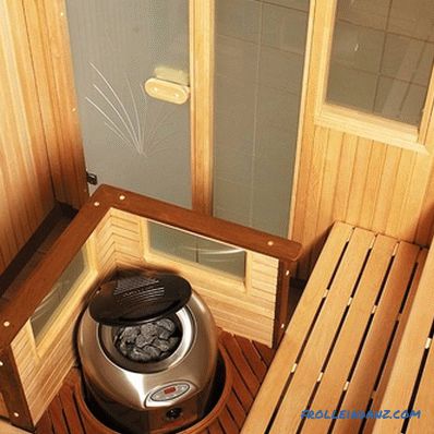 Dairede kendi elleriyle sauna